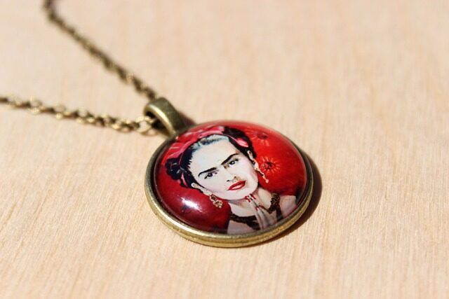 trabaja la figura de frida kahlo en el aula con estos recursos 1